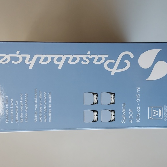 Pasabahce set of 4 glasses New in box - Picture 2 of 3